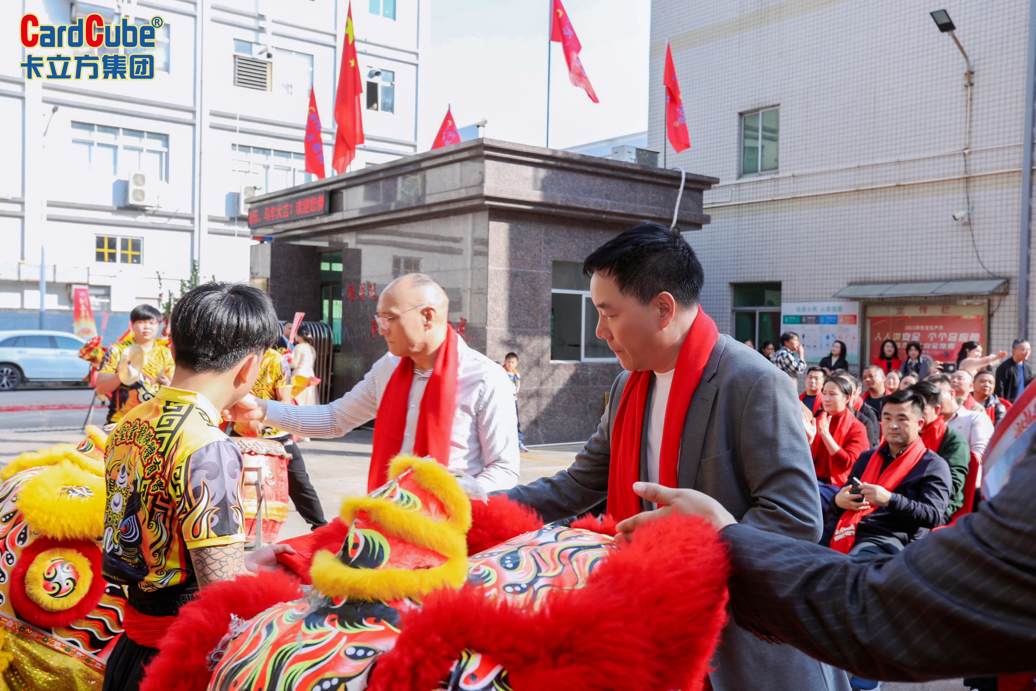 LHTV6936